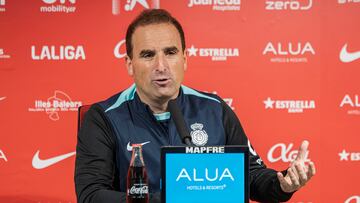 PALMA DE MALLORCA, 13/12/2024.- Declaraciones del entrenador del Mallorca, Jagoba Arrasate, previas al partido de mañana entre el Mallorca y El Girona.- EFE/CATI CLADERA