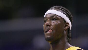 N¨²mero 1 del draft de 2001 (el de Pau Gasol) y uno de los mayores pufos de la loter¨ªa por obra y gracia de, otra vez, Michael Jordan. Fue traspasado en 2008 por, claro, Pau Gasol, lo que supuso el inicio de los dos t¨ªtulos de los Lakers en 2009 y 2010.