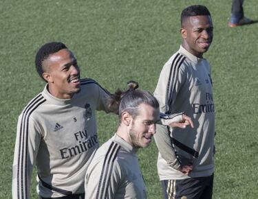 Real Madrid: Gareth Bale leaves game early missing exciting end