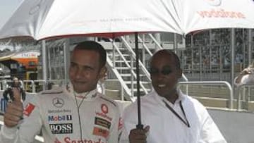 <strong>PREPARADO.</strong> Hamilton, que estrenará compañero de equipo en Melbourne, el finlandés Heikki Kovalainen, afirmó que está "deseando" que llegue la primera carrera, y que aunque pueda parecer que está más tranquilo este año, en realidad está ahorrando energía.