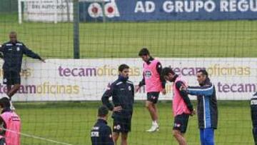 <b>CAMBIOS. </b>Oltra varió su forma de entrenar para recibir al Barça.