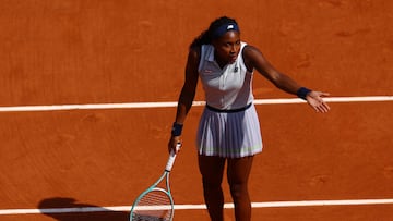 In the second set of her Roland Garros last-four clash with the world No. 1, Gauff became visibly upset during a disagreement with the umpire.
