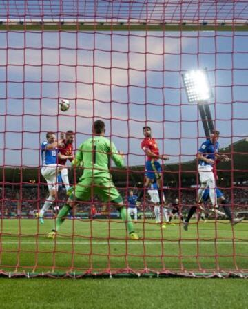 Diego Costa marca el 1-0.