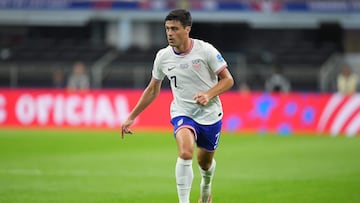 ARLINGTON, TEXAS - JUNE 23: Gio Reyna of United States controls the ball during the CONMEBOL Copa America 2024 Group C match between United States and Bolivia at AT&T Stadium on June 23, 2024 in Arlington, Texas.   Sam Hodde/Getty Images/AFP (Photo by Sam Hodde / GETTY IMAGES NORTH AMERICA / Getty Images via AFP)