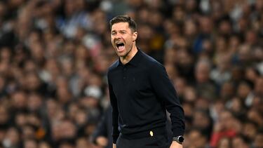 MADRID, SPAIN - DECEMBER 07: Xabi Alonso, Head Coach of Real Madrid, reacts during the LaLiga EA Sports match between Real Madrid CF and RC Celta de Vigo at Estadio Santiago Bernabeu on December 07, 2025 in Madrid, Spain. (Photo by Denis Doyle/Getty Images)