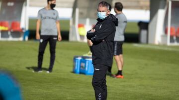 Alcaraz durante un entrenamiento 