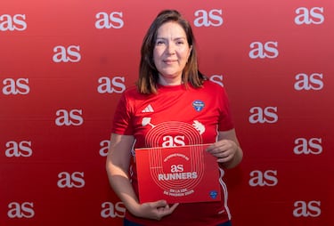 Los runners de AS con sus camisetas para la Zúrich Rock 'n' Roll Running Series Madrid. Jersey amarillo maratón,  gris media maratón y rojo 10 km.