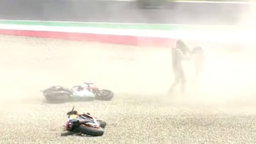 Menudo cabreo de Crutchlow con Pedrosa: fue a por él tras la caída