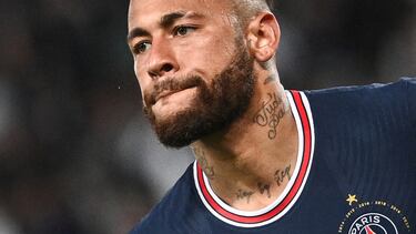 El jugador del PSG, Neymar, durante un partido con el club francés.