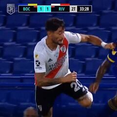 ¡La expulsión de Casco! Agarrón que supuso la segunda amarilla