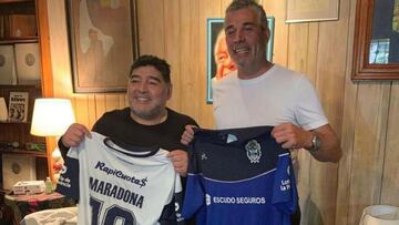 Terremoto en el Gimnasia de Maradona: Renuncia Pellegrino