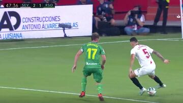 Es un pelotero tremendo: el recurso de Ocampos para marcar un gol de bandera