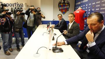 Rubi, el día de su presentación como técnico del Levante.