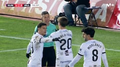 El tremendo calentón de Soto Grado: fue directo a por Morlanes y lo tuvieron que parar