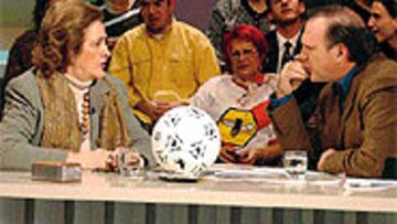 <B>HABLÓ DEL FÚTBOL FEMENINO</b>. Teresa Rivero estuvo ayer en el programa A plena luz, de Antena 3. La presidenta del Rayo espera que Milene Domingues pueda jugar pronto partidos oficiales.