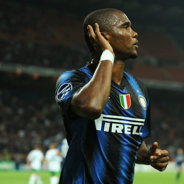 El delantero camerunés militó en equipos Top como Real Madrid, Barcelona, Chelsea e Inter de Milan