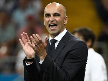 Belgium&#039;s coach Roberto Martinez encourages his players during the Russia 2018 World Cup round of 16 football match between Belgium and Japan at the Rostov Arena in Rostov-On-Don on July 2, 2018. / AFP PHOTO / Filippo MONTEFORTE / RESTRICTED TO EDITORIAL USE - NO MOBILE PUSH ALERTS/DOWNLOADS MUNDIAL RUSIA 2018 
 PUBLICADA 10/07/18 NA MA11 1COL