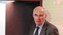 Faltan cuatro fichajes para cerrar la plantilla