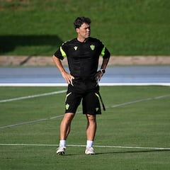 Rubi: “El Real Valladolid es el rival más fuerte de la categoría a nivel defensivo”