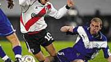 <B>ESPERA LA CONFIRMACIÓN</B>. Sebastián Méndez viajará hoy mismo desde Buenos Aires a Vigo.