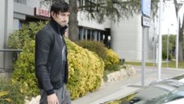 Savic, saliendo de la Clínica Fremap de Majadahonda.