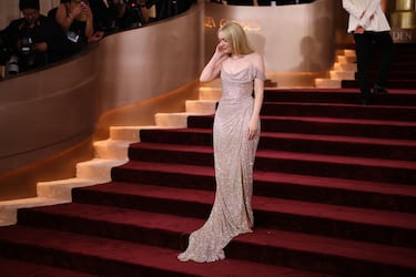 Dakota Fanning   a su llegada a la alfombra roja.