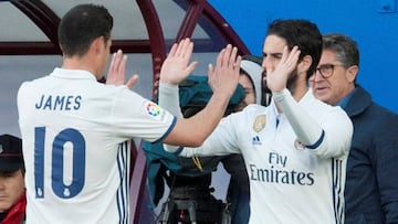 James se impone a Isco desde los números y el juego