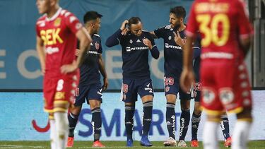 En el nombre de la Universidad de Chile