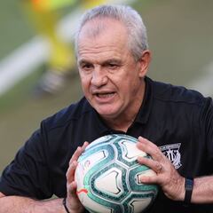 Aguirre: "A falta de 18 puntos, si Pitágoras no miente, seguimos vivos"