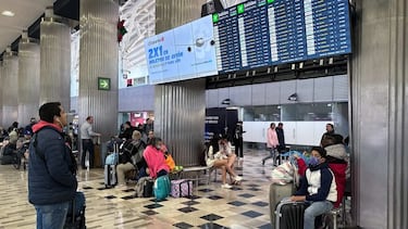 Sismo en México deja daños menores en aeropuertos de CDMX y Acapulco