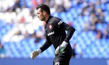 Los dolores de cabeza de Guede por el arco de Colo Colo