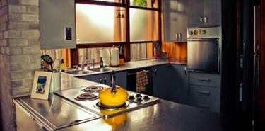 Aaron Paul de 'Breaking Bad' alquila su casa en Airbnb