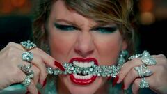 Taylor Swift vuelve a las redes con disco y sigue su guerra