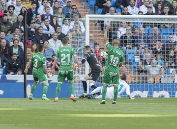 Gol 1-0 Gareth Bale