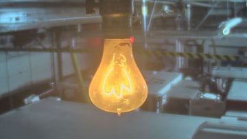 El misterio de la 'Centennial Light', la bombilla que lleva encendida desde 1901