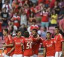 El Benfica gana 3-1 al Paços de Ferreira con doblete de Garay