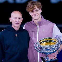 Sinner recupera a Umberto Ferrara tras despedirle por su positivo por dopaje