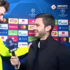 El periodista brasileño que sorprendió a Piqué...¡en catalán!