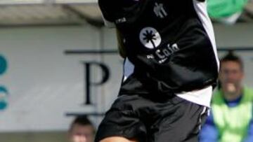 El club anuncia el fichaje de Amado, Lillo y Arturo