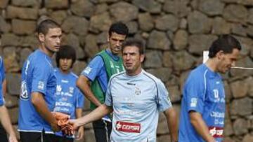 <b>PELIGRO. </b>El puesto de Arconada está amenazado y los entrenamientos tendrán mucha tensión.