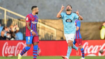 VIGO, SPAIN - NOVEMBER 06: Nolito of Celta Vigo celebrates scoring their sides second goal during the La Liga Santander match between RC Celta de Vigo and FC Barcelona at Abanca-Balaídos on November 06, 2021 in Vigo, Spain. (Photo by Juan Manuel Se