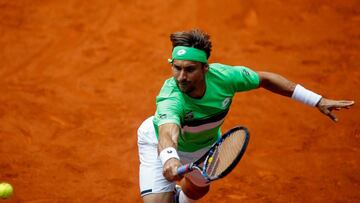 Nishikori desespera a Ferrer y se instala en cuartos de final