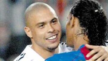 <b>¿UN NUEVO DUELO DE GALÁCTICOS? </b>Ronaldo y Ronaldinho podrán darse un nuevo abrazo en el Trofeo IV Centenario del Quijote.