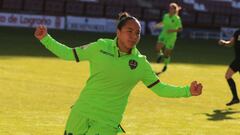 Charlyn Corral anotó triplete y Levante goleó al Logroño