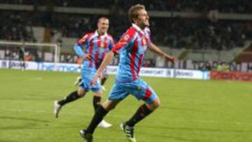 Seymour festeja un gol en Catania, en la temporada de 2012.