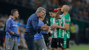 Amrabat, con Pellegrini.