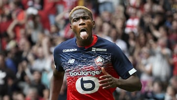M¨¢s de veintid¨®s millones de euros pag¨® el Lille al R Charleroi SC para fichar al delantero nigeriano nacido en Lagos. En 38 con la camiseta del club franc¨¦s lleg¨® a anotar 18 goles.