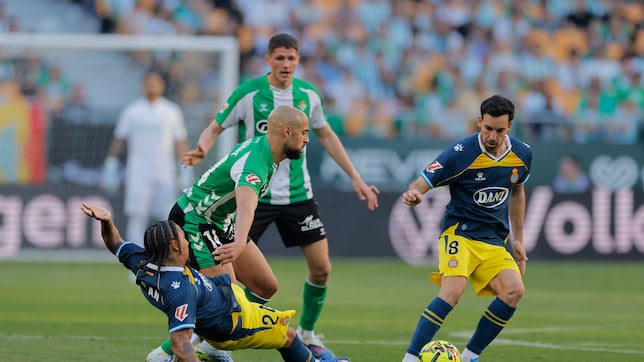 El Betis choca contra Dmitrovic