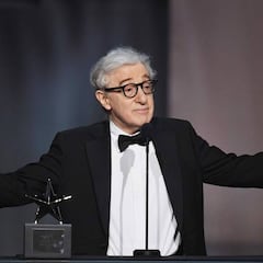 Dylan Farrow suma apoyos contra Woody Allen