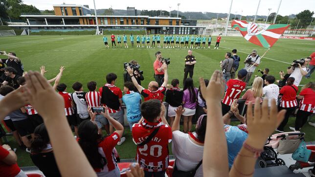 San Mamés evoca la gloria